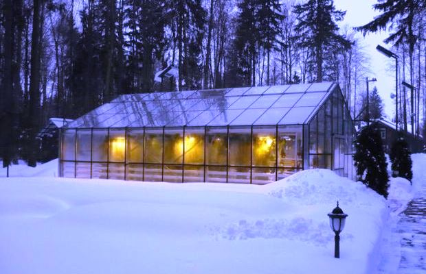 Обогрев зимней теплицы также делается своими руками без особых проблем